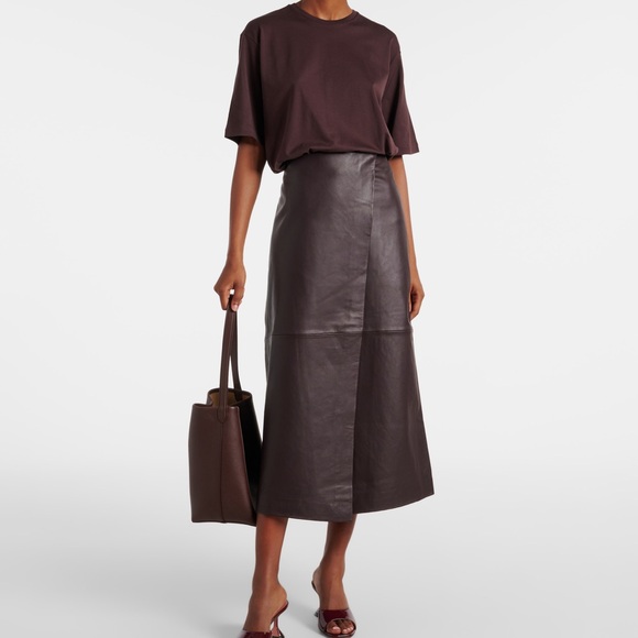 Amina Muaddi Burgundy Heels - Picture 3 of 12